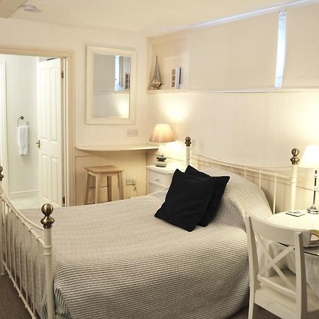 Braywood House Bed and Breakfast Huntingdon Exteriör bild