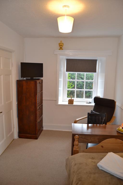 Braywood House Bed and Breakfast Huntingdon Exteriör bild