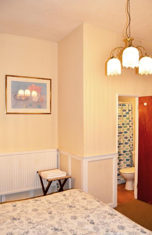 Braywood House Bed and Breakfast Huntingdon Exteriör bild